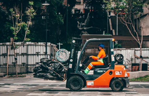 Dizel Forklift Havası Nasıl Alınır? Adım Adım Hava Alma İşlemi